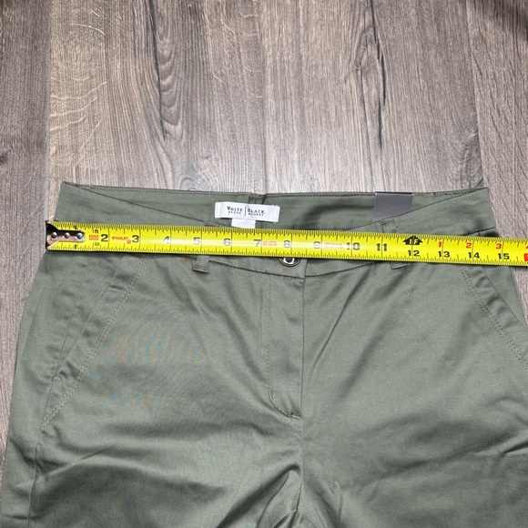 NWT White House Black Market Dried Thyme Rolled Cuff Slim Chino Pants Size 2 - Picture 4 of 12